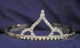 1 3/4-inch Tiara - AT103